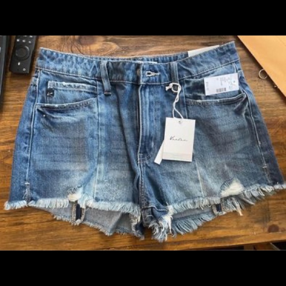 Kancan size 27 denim shorts